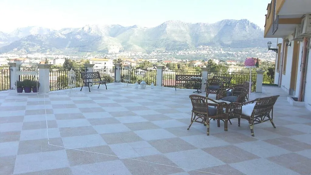 Rocca Di Monreale Bed & Breakfast 3*,